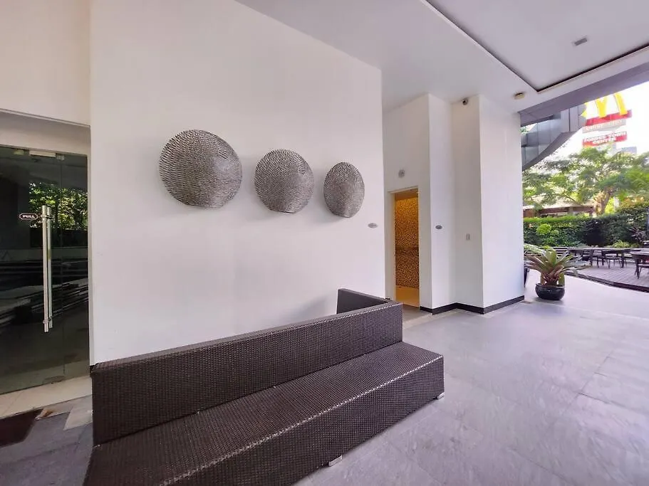Bgc Fresh & Cozy Studio Near Burgos Circle With Fast Internet Connection Manila