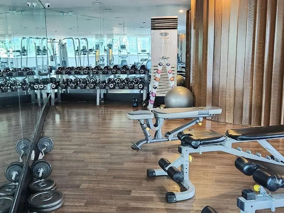 Apartment Bgc Fresh & Cozy Studio Near Burgos Circle With Fast Internet Connection Manila Philippines